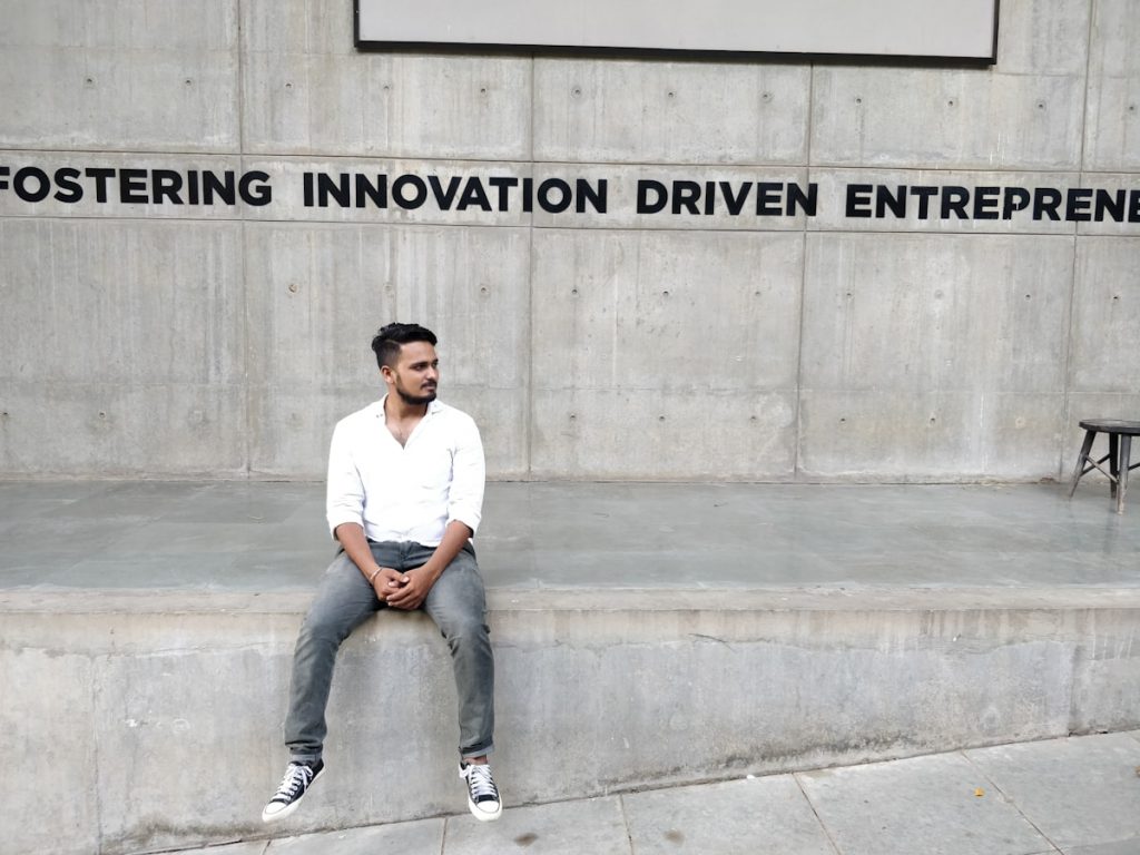 Demonstrating Founder-Market Fit: AI-Powered UK Innovator Visa Application Assistant Leadership Guide