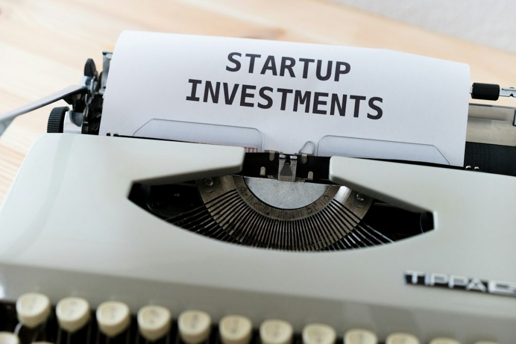 US Startup Visas vs the UK Innovator Founder Route: Strategic Analysis by Torly.ai