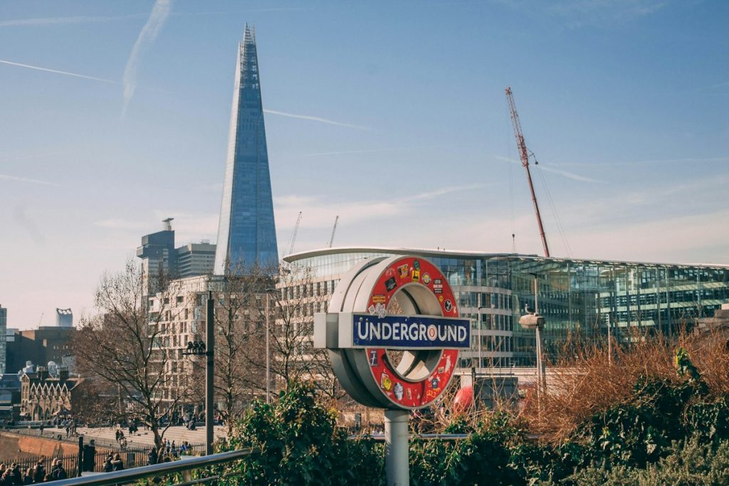 Navigating Approved Endorsing Bodies: AI-Powered UK Innovator Visa Application Assistant Playbook