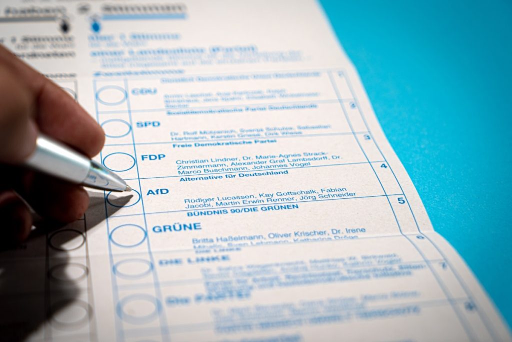 Endorsing Body Criteria Check 2026: Fast-Track Founder Readiness with AI-Powered UK Innovator Visa Application Assistant