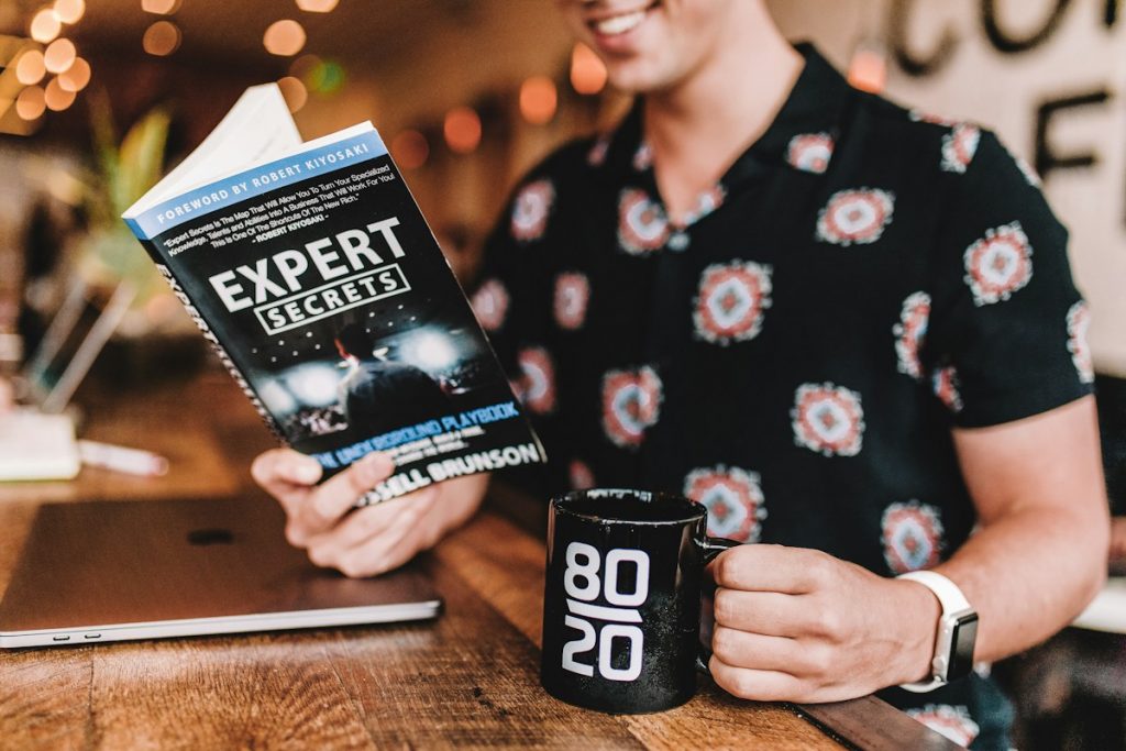Why Torly.ai Combines Expert Insights with 24/7 AI for UK Innovator Founder Visa Success