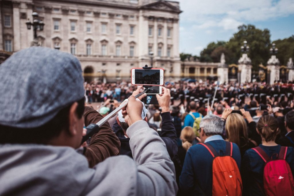 Transitioning from Tech Professional to UK Founder with AI-Powered UK Innovator Visa Application Assistant