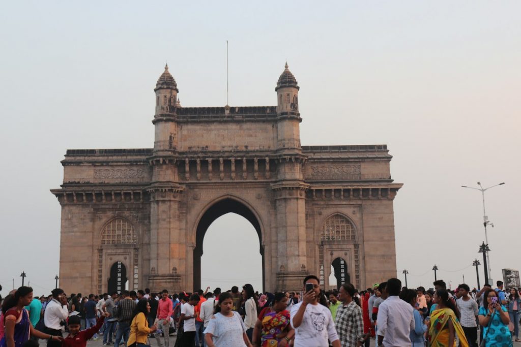 Beyond Traditional Mumbai Consultants: Scale to Britain with AI-Powered UK Innovator Visa Application Assistant