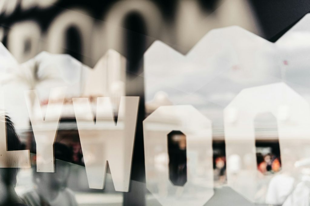 Navigating UK Business Immigration: Why AI-Powered UK Innovator Visa Application Assistant Outperforms Legacy Consultants