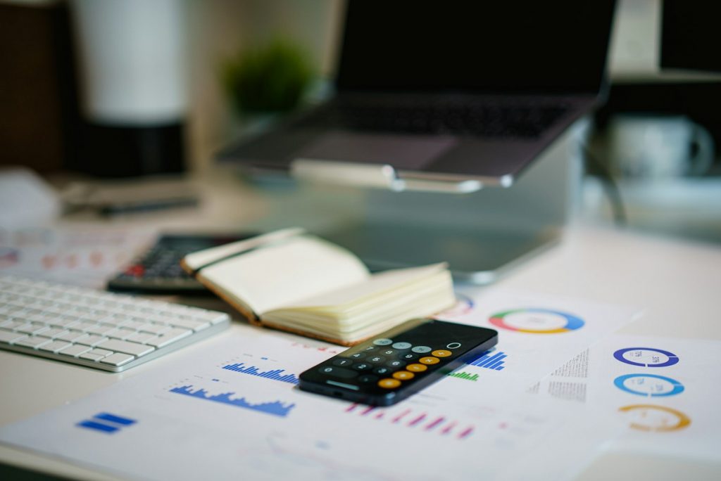 Robust Financial Projections for UK Startups: The Torly.ai Advantage Over Standard Calculators
